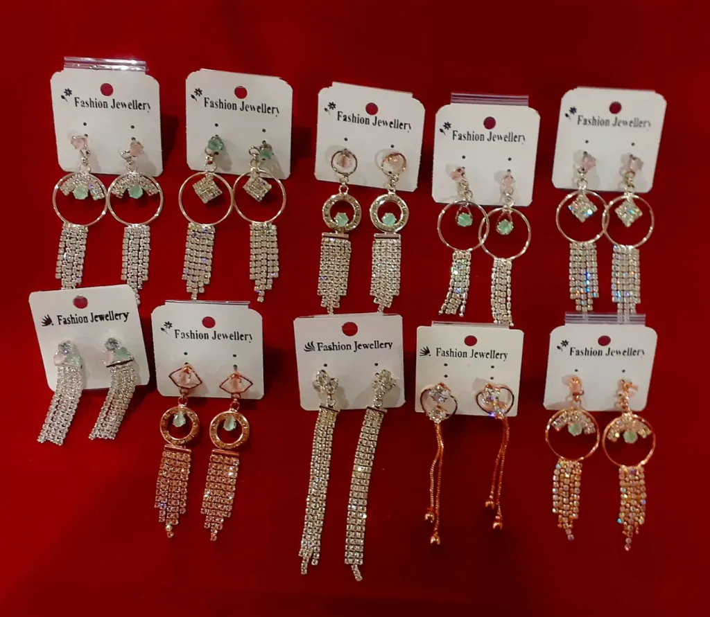 No 158.2 Earrings.webp