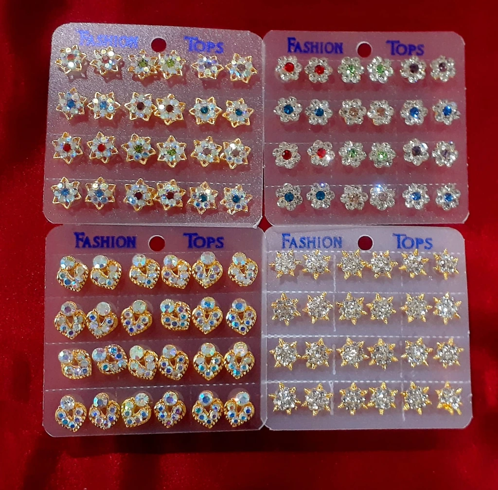 No 189.3 Earring stud.webp