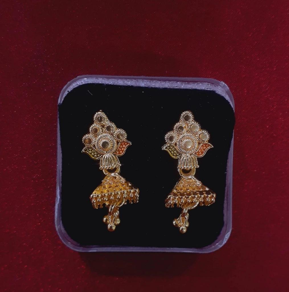 No 229.5 Gold plated.webp