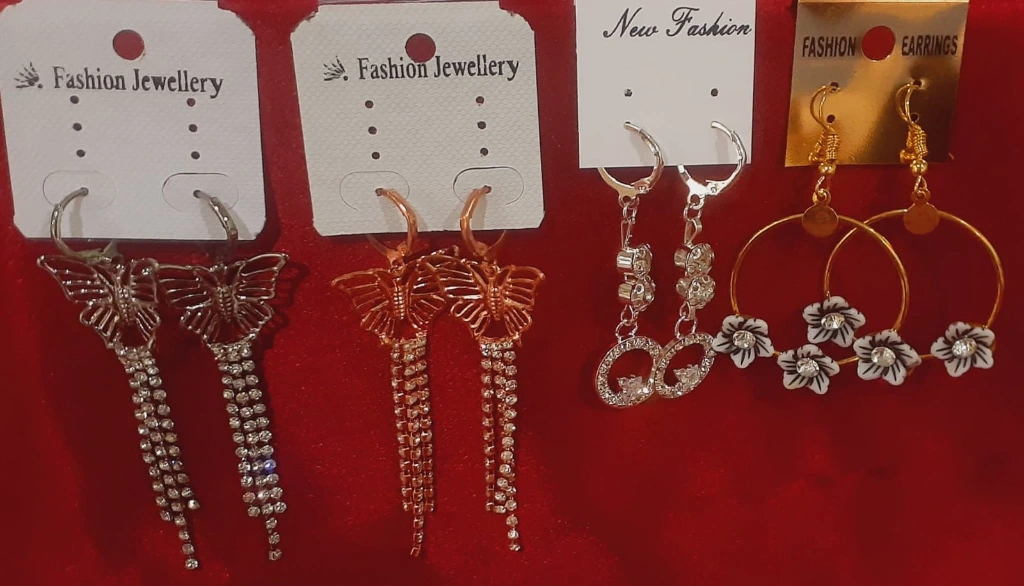 No 230.3 Earrings.webp