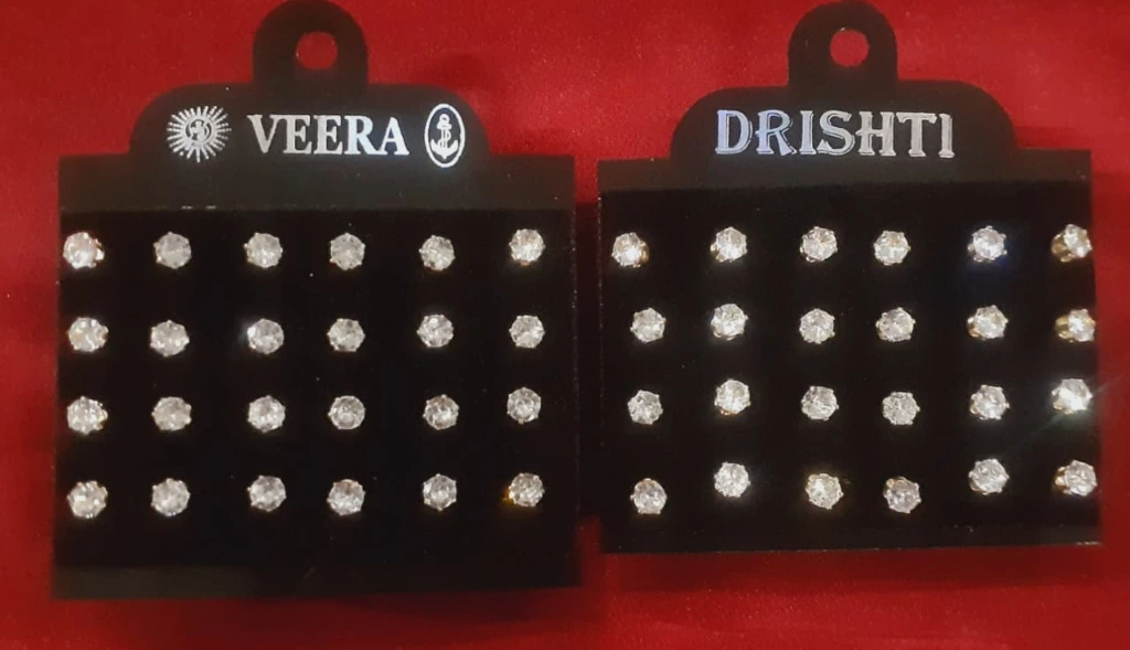 No 236.3 Earring Stud.webp