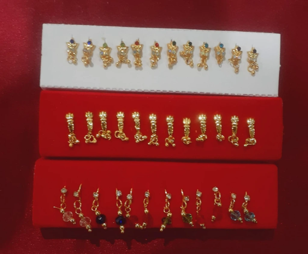 No 57.2 Nose Persing.webp