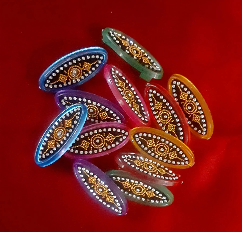 No 65.7 Maftha pin.webp