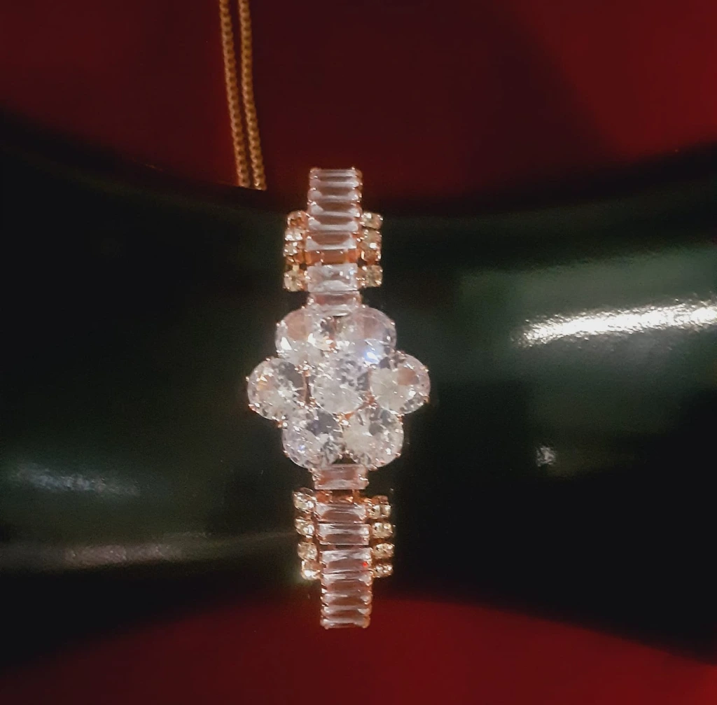 No 68.4 Adjusted bracelet.webp