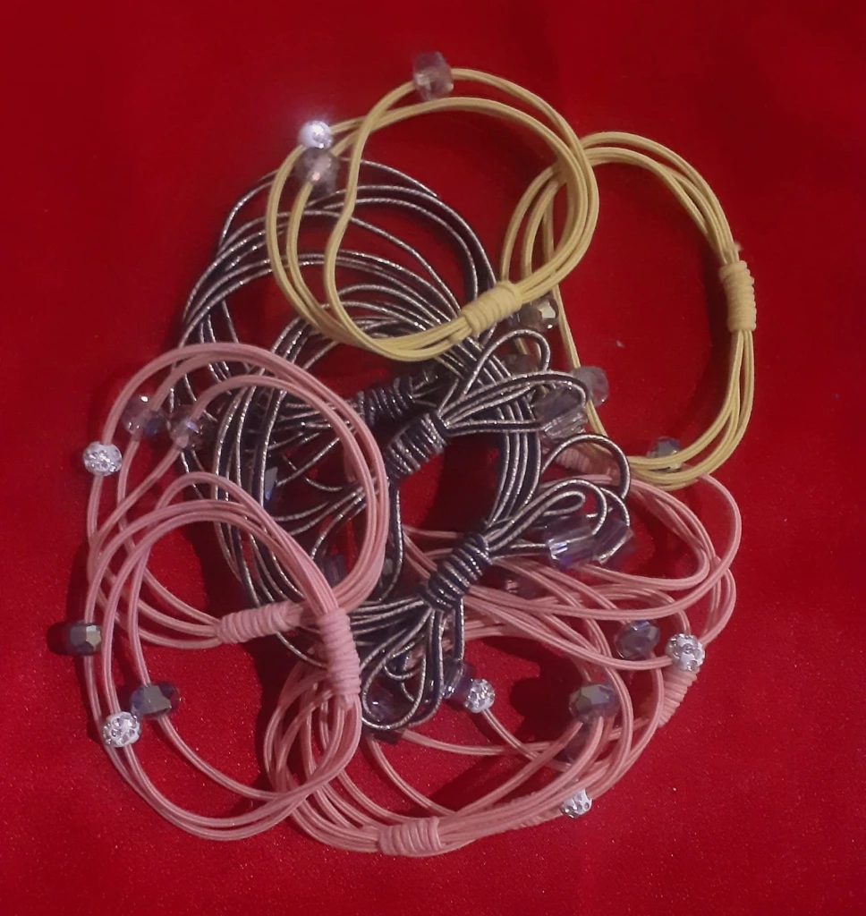 No 70.6 Hair band.webp