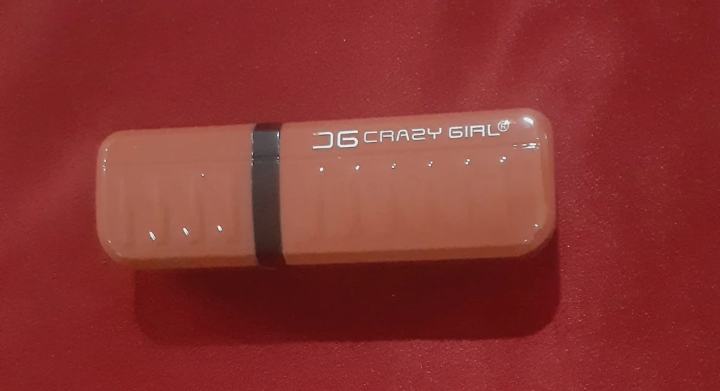 No 90.1 Lipstick.webp