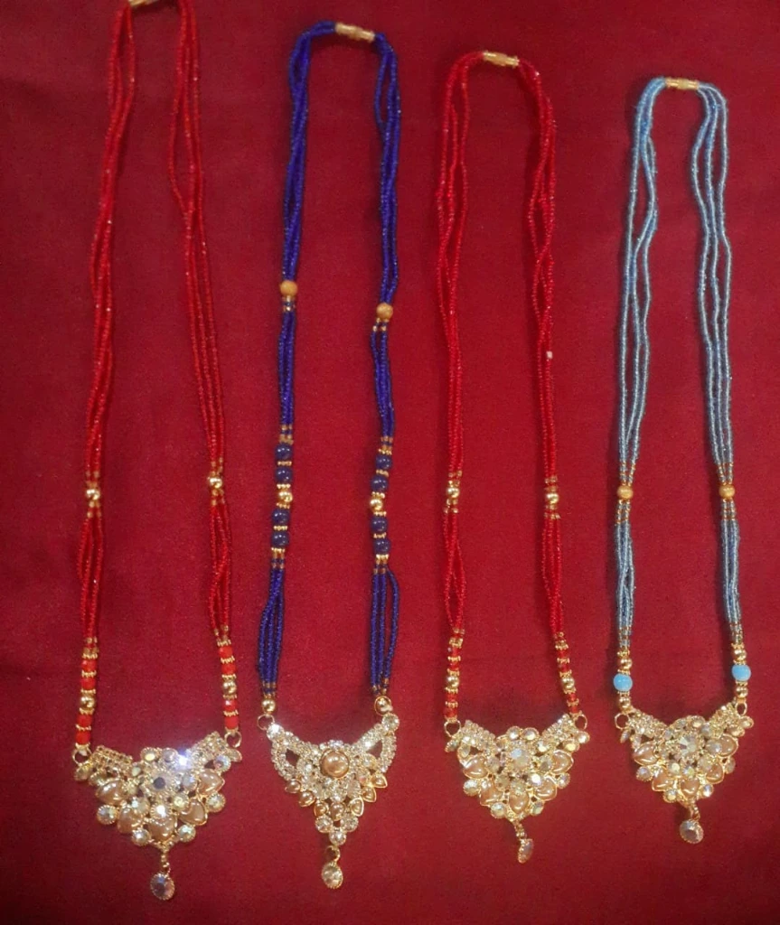 No 104.1 mangalsutra.webp