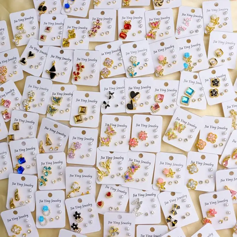 4. Teenager'S Fashion Stud Earrings2.webp