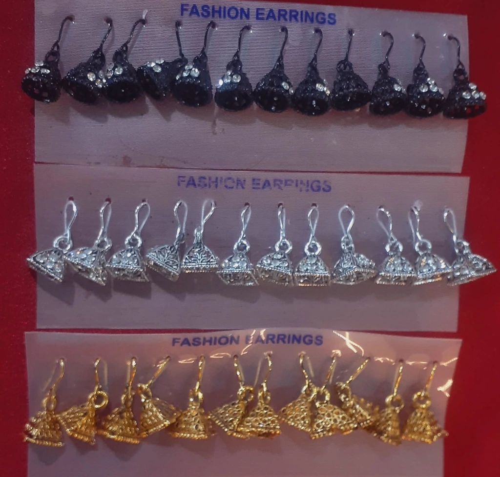 No 177 earring fancy type (2).webp