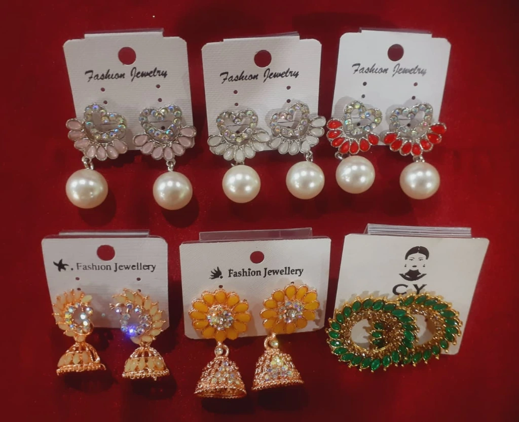 No 240 earrings (4).webp