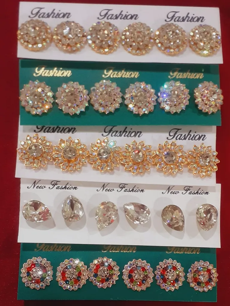 No 103.3 earring stud.webp