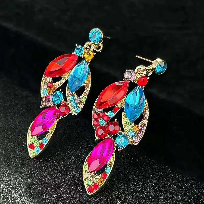 37. Luxury Court Style Colorful Floral Necklace And Earrings Set 4.webp