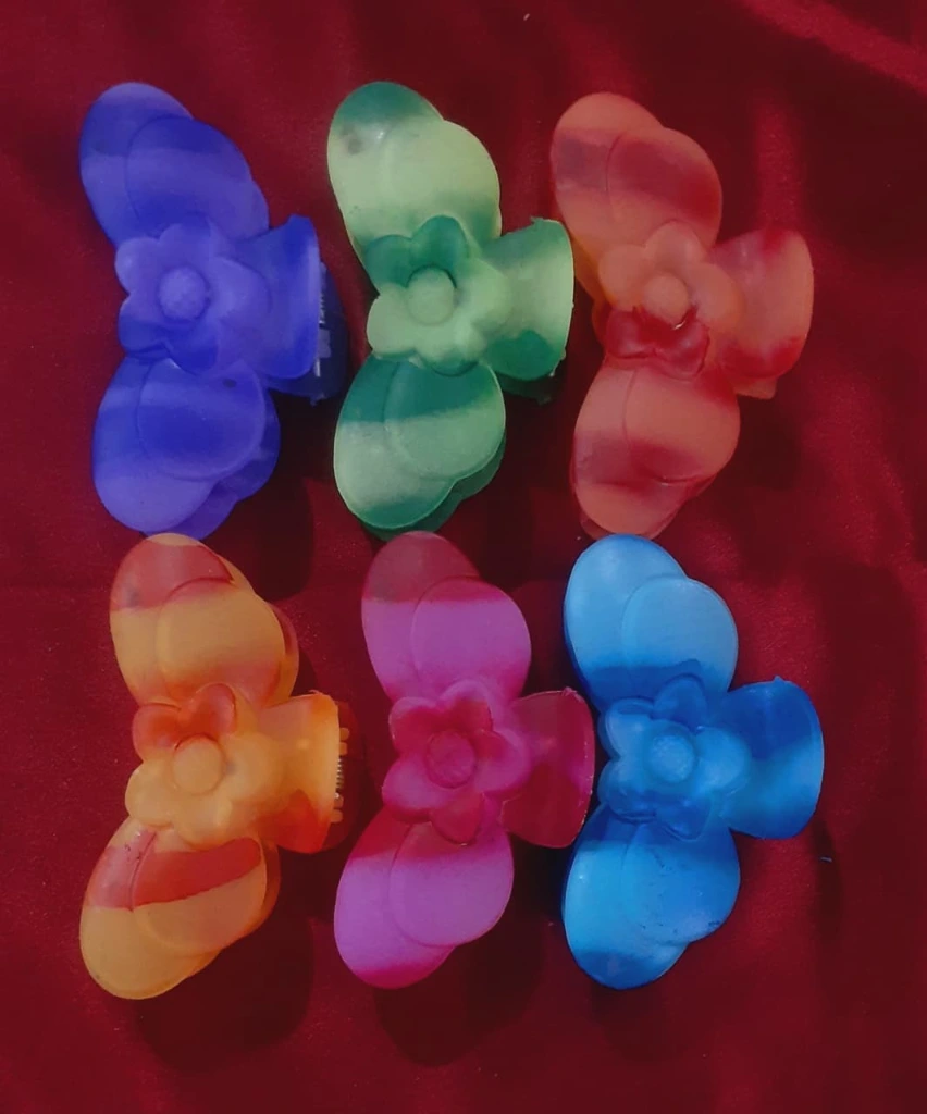 No 127.2 Hair clip.webp