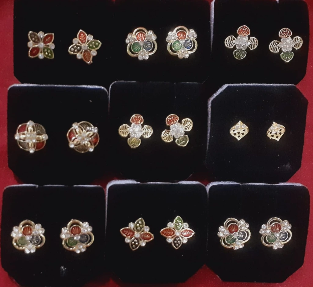 No 135.2 Gold plated.webp