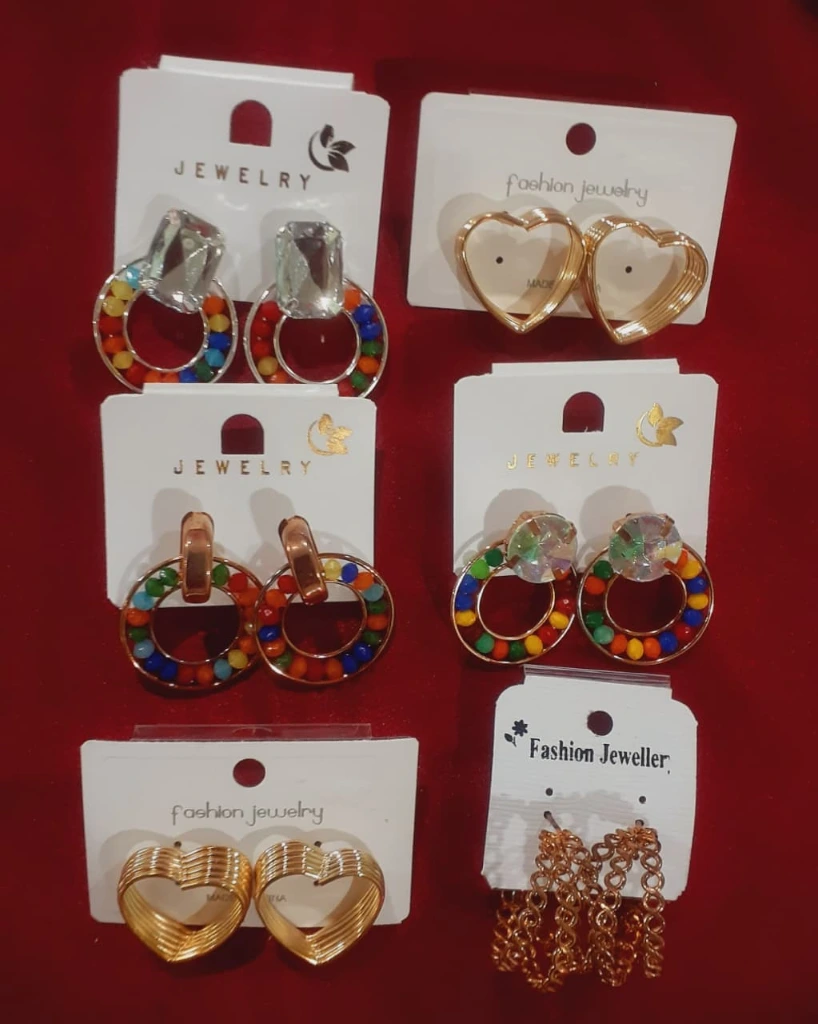 No 137.2 Earrings.webp