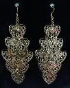 TM00102-Long Earing Exagerated Metal 