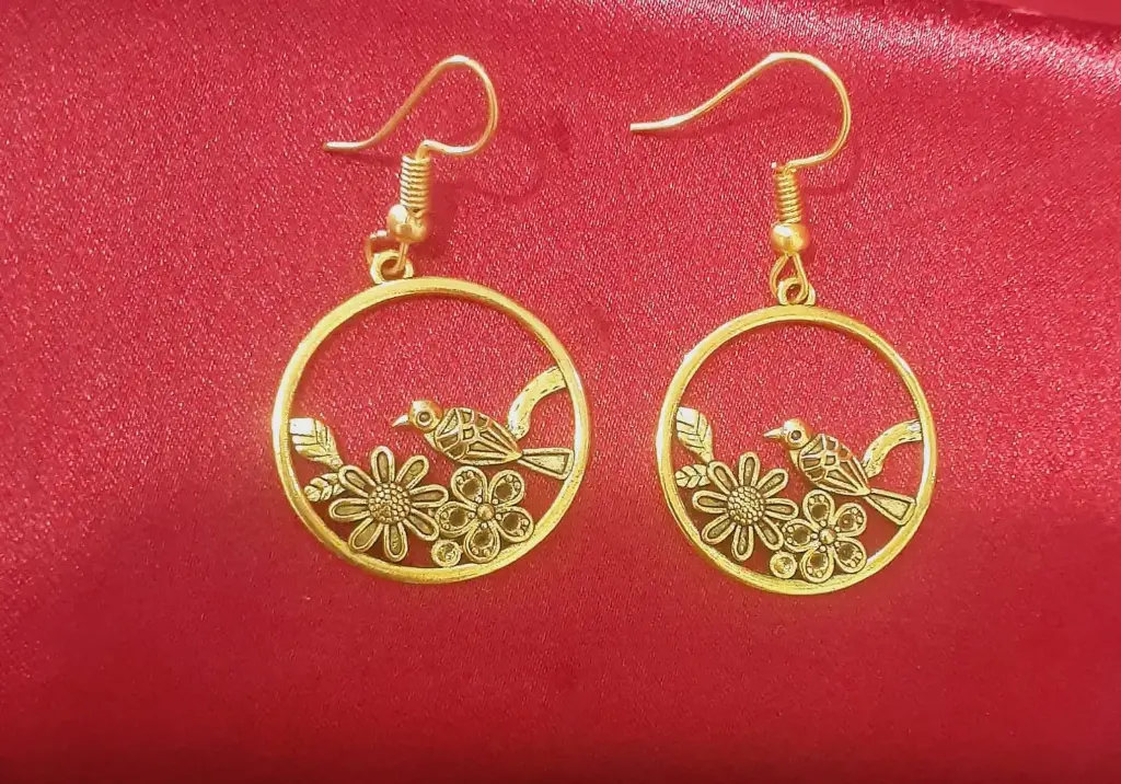 IM00080-Pimakin (Golden)