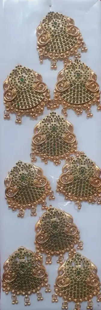 KP00132-Sari Pin