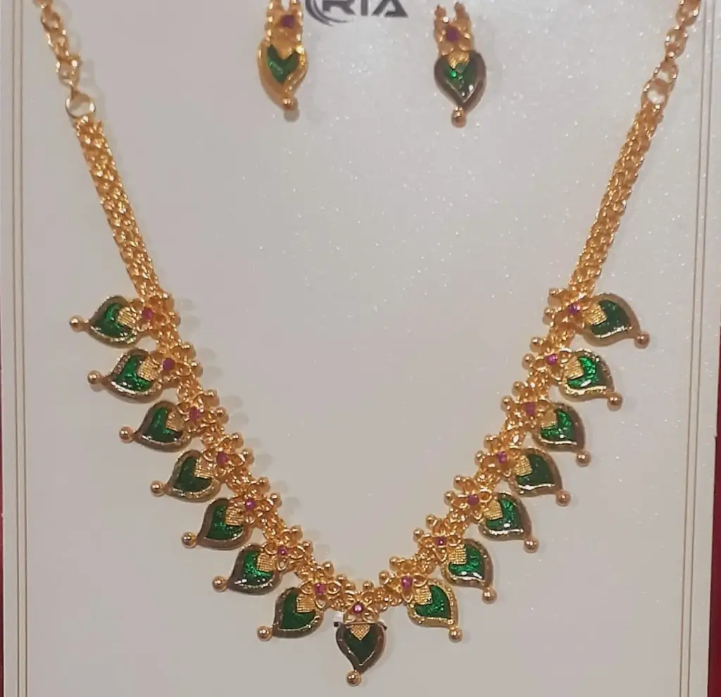 KP00137-Necklace set (Palakka small)