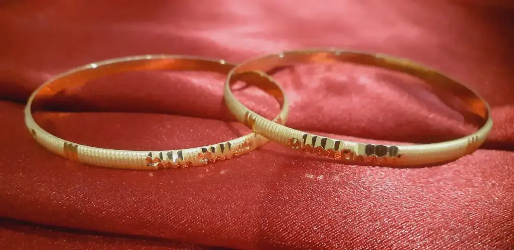 KP00180-Bangle