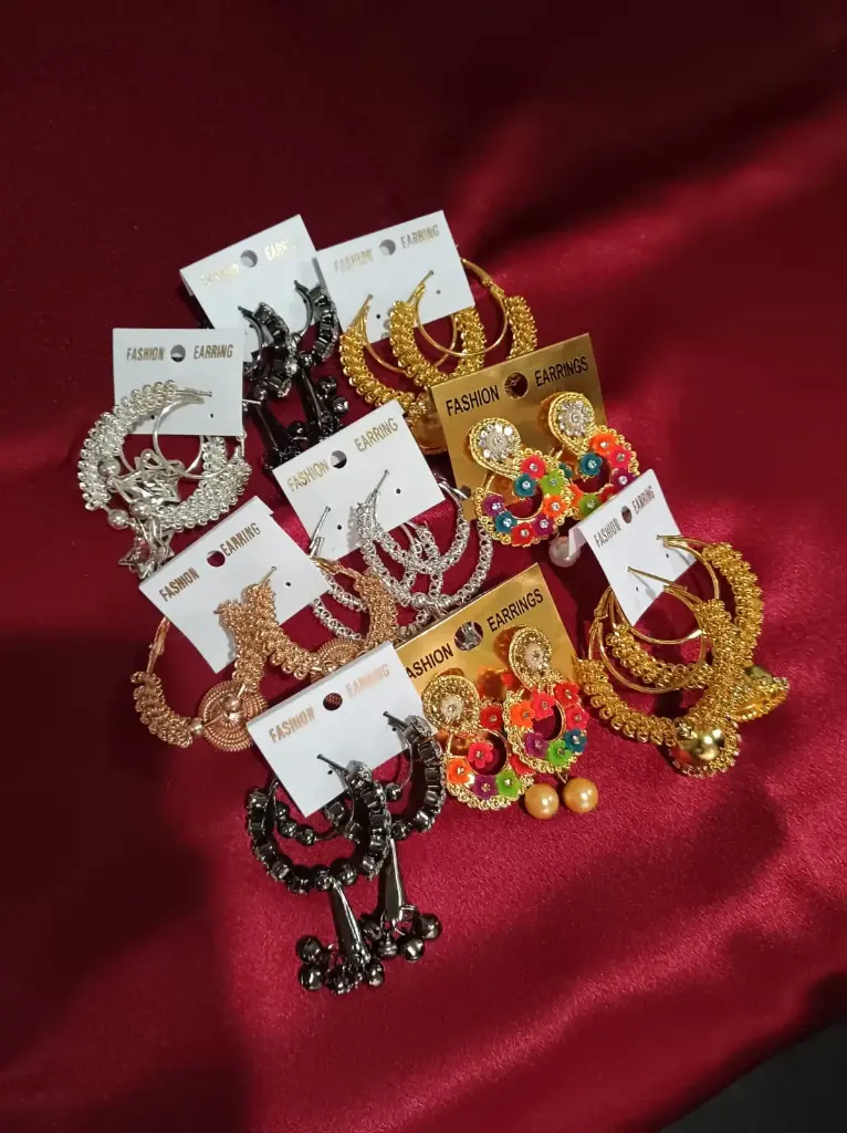 WH256-0000538 - Earrings