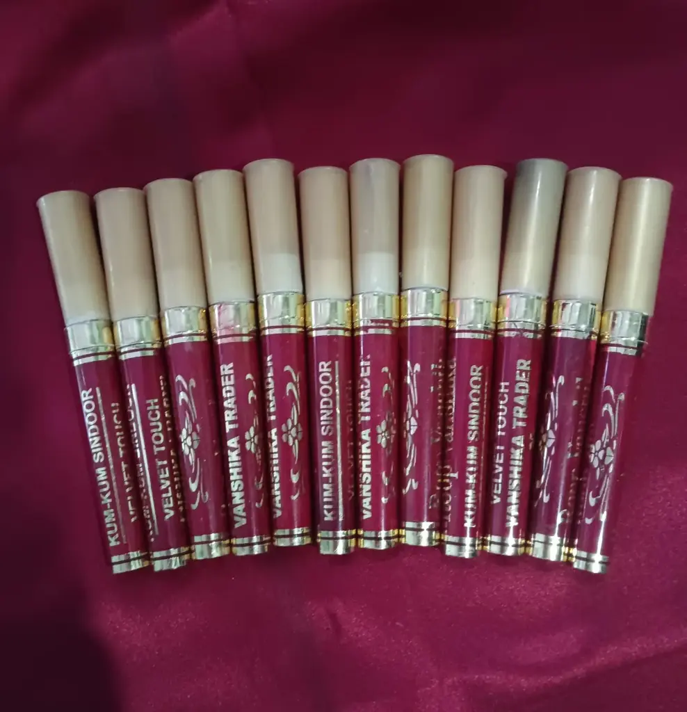 WH279-0000561 - Sindhoor