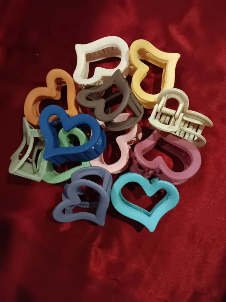 WH288-0000570 - Hair Clip Big Type 3