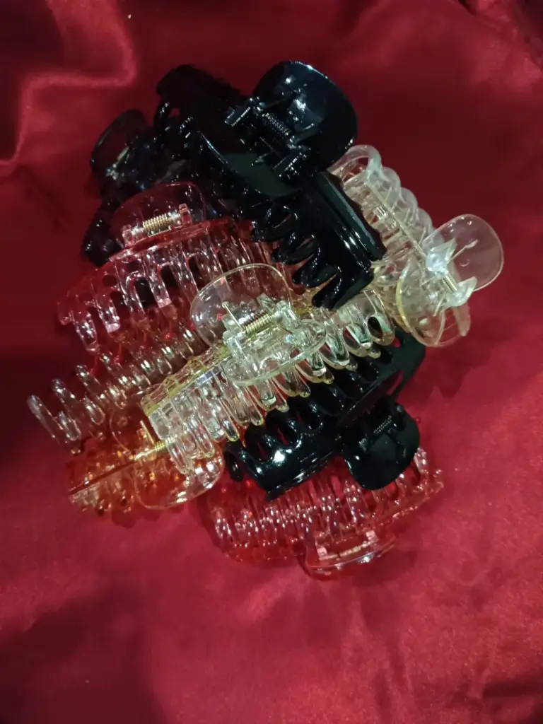 WH288-0000570 - Hair Clip Big Type 4