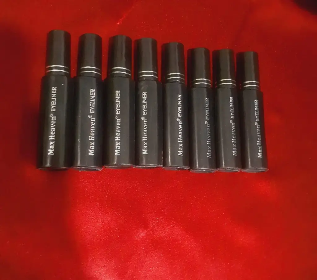 WH285-0000567 - Waterproof Eye Liner