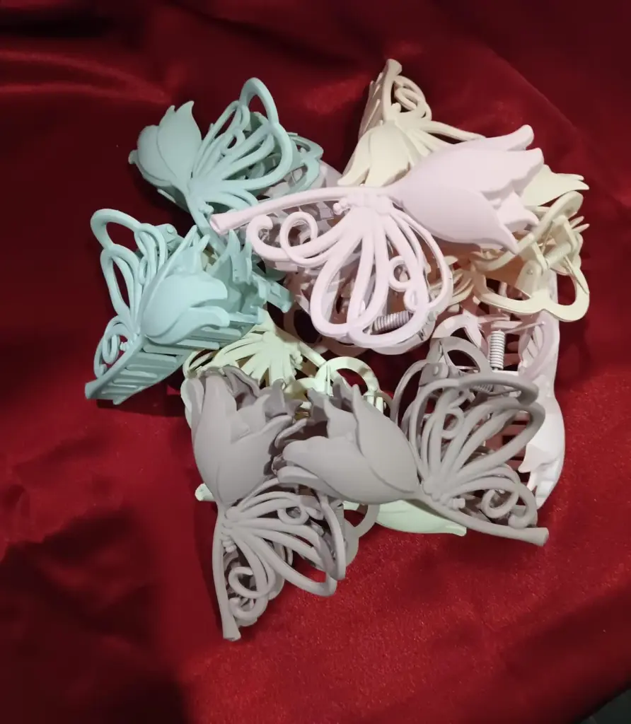 WH291 - 0000573 - Hair Clip Type 3