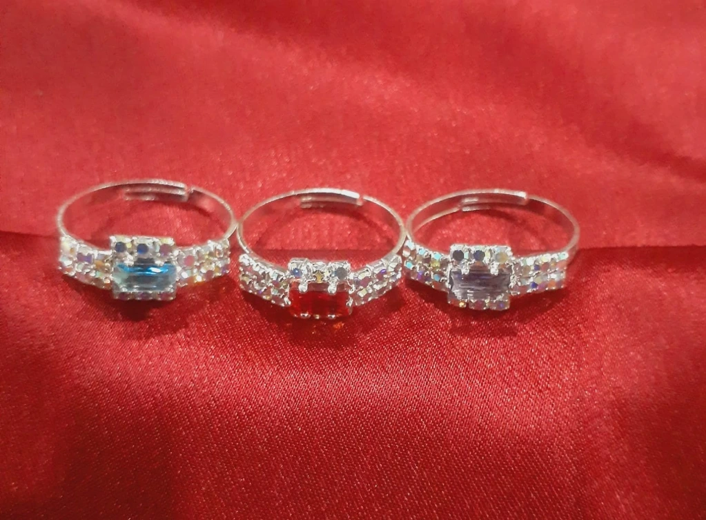 WH4-0000186 - Ring