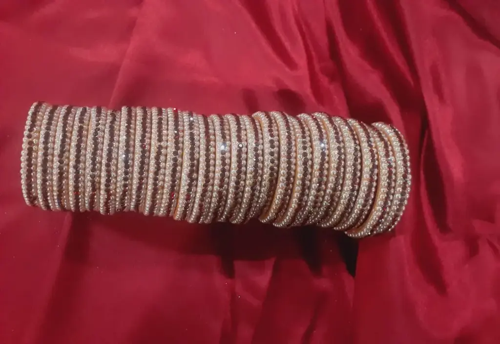 WHB24-0000206 - Bangles - Type 24