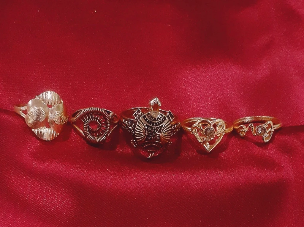 WH8-0000190 - Ring