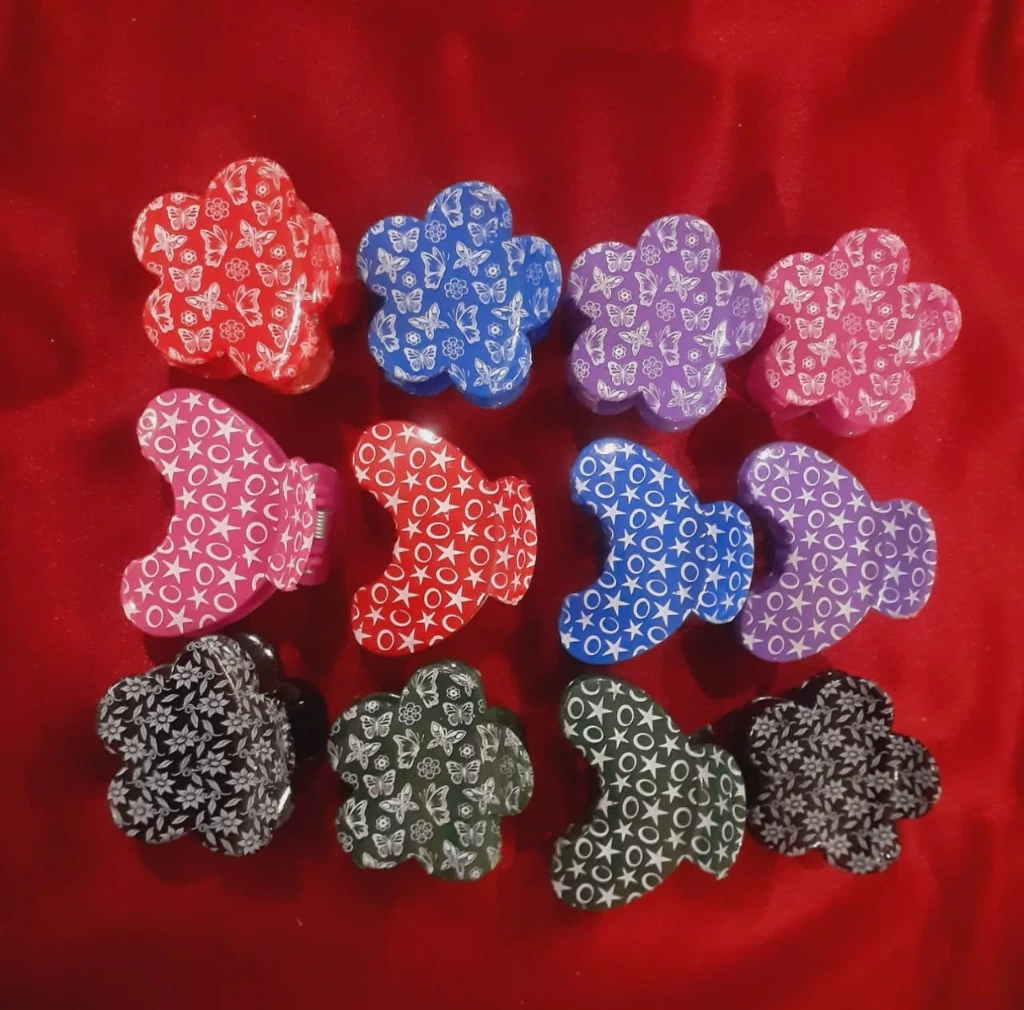 WH35-0000317 - Hair clip (Medium)