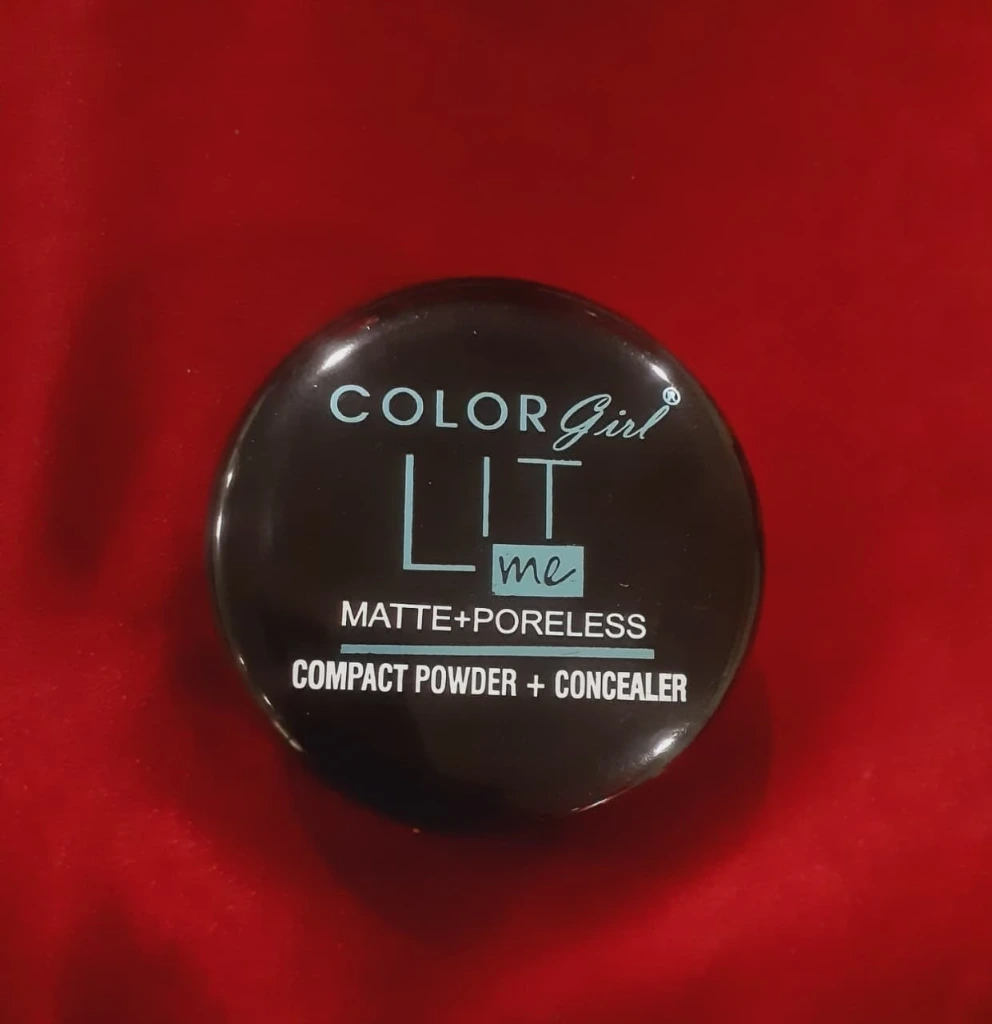 WH83-0000365 - Color girl Lit me compact