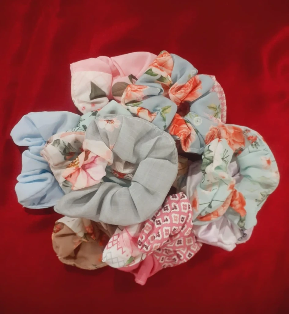 WH26-0000208 - Hair Bun