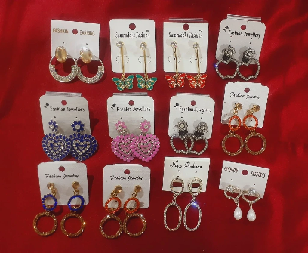 WH40-0000322 - Earring-Hanging