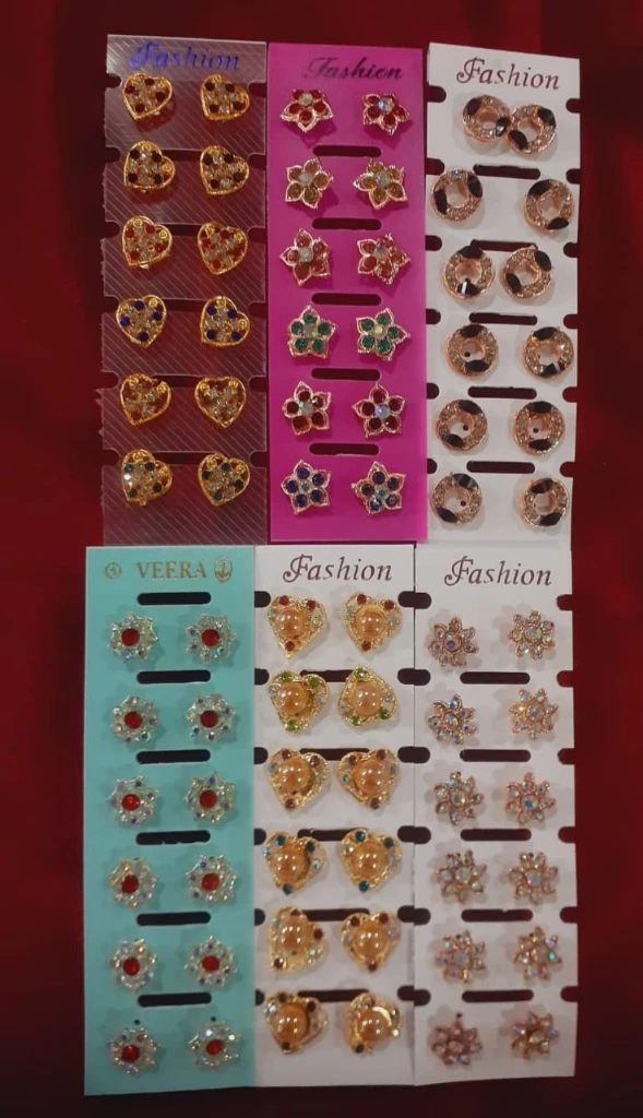 WH140-0000422 - Earing -Stud