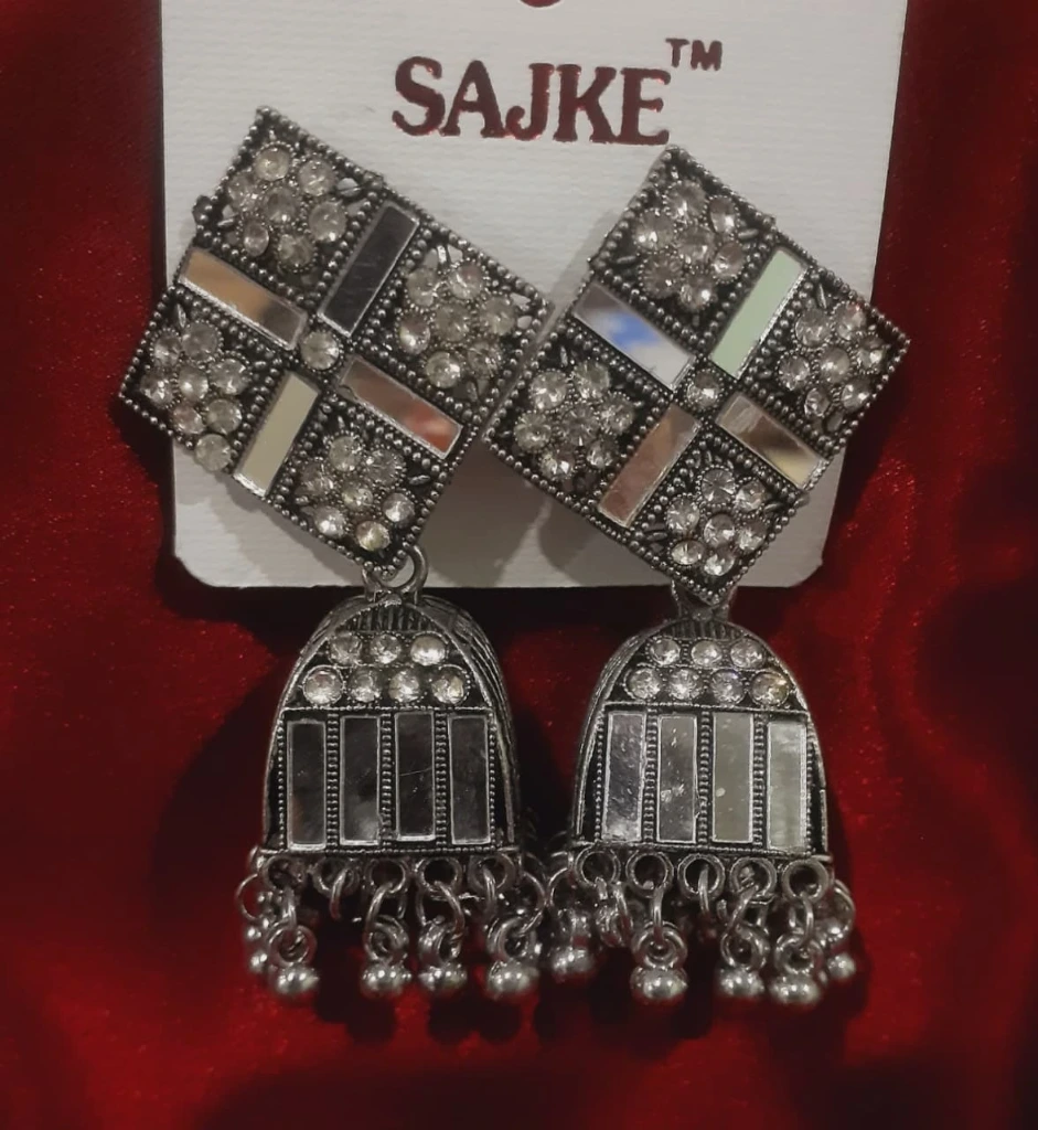 WH143-0000425 - Earring-Jumuki hanging