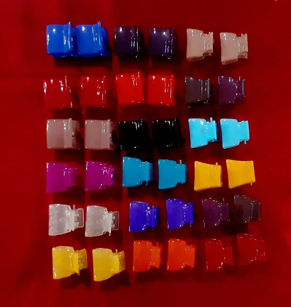 WH181-0000463 - Hair Clip (Small)