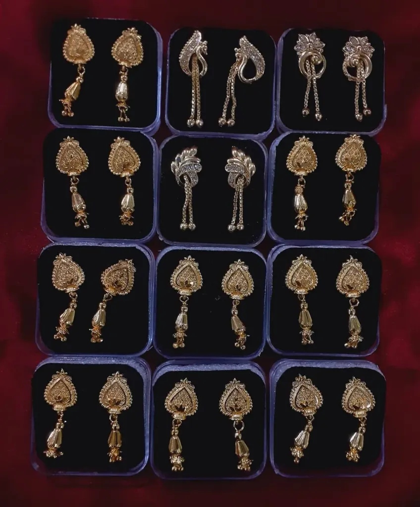 WH188-0000470 - Earrings-goldplated