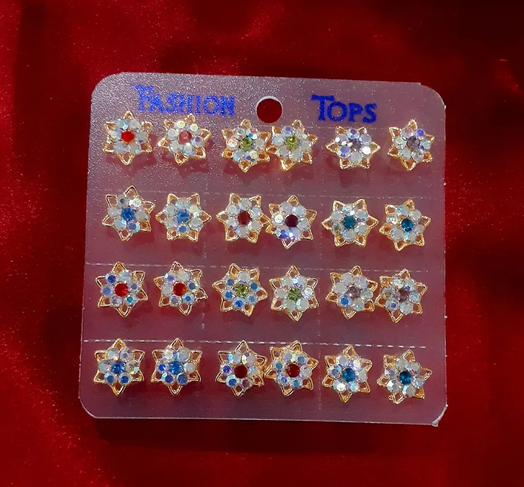 WH189-0000471 - Earrings-small stud stone