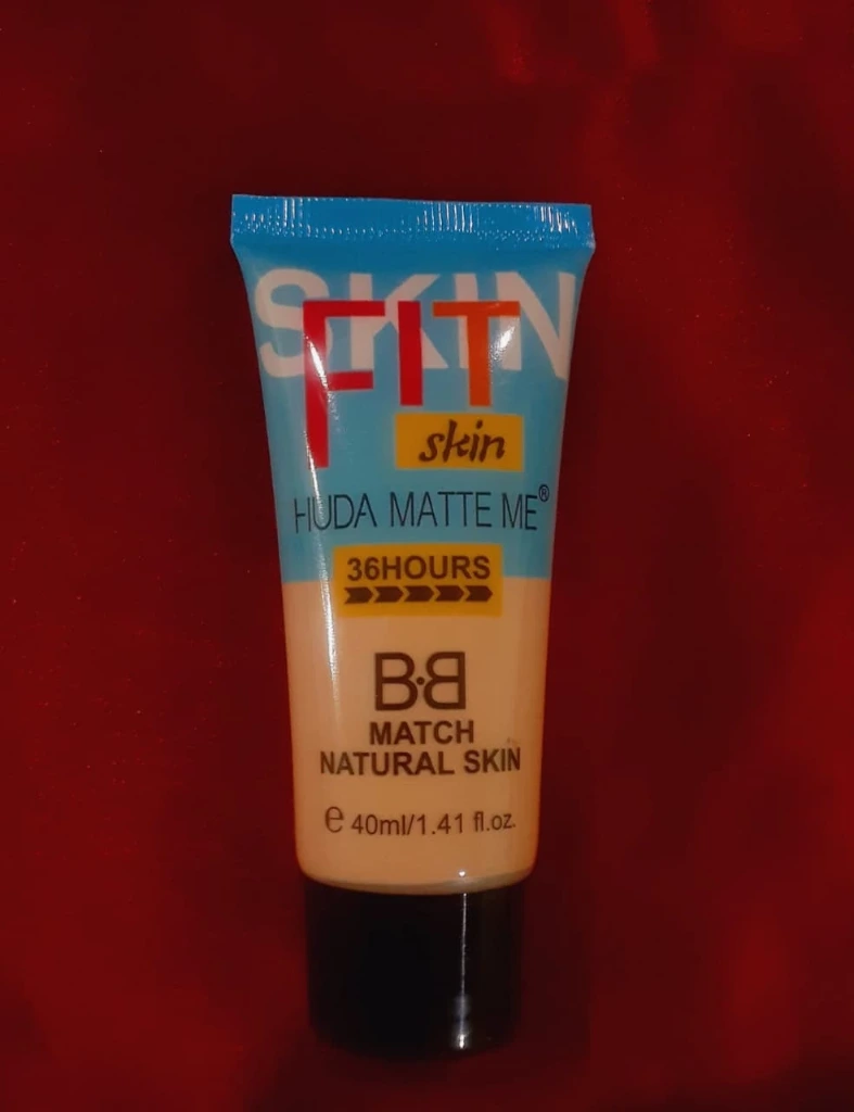 WH200-0000482 - Foundation -Huda Matte