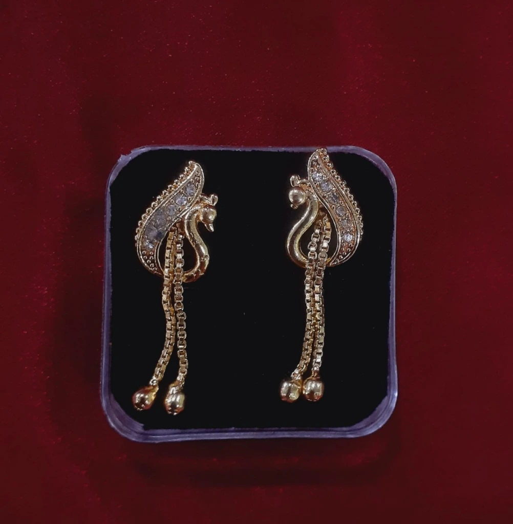 WH229-0000511 - Gold Plated Earring