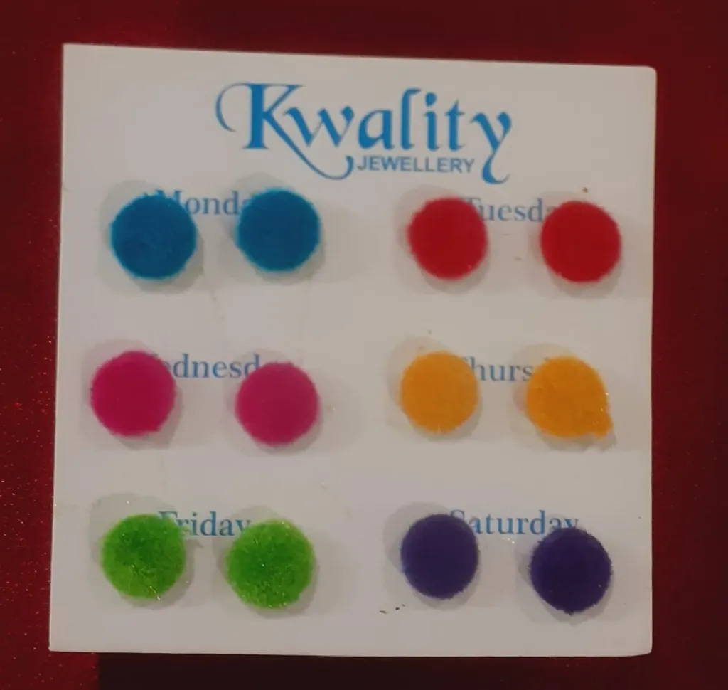 WH257-0000539 -  Gold Plated Errings 4