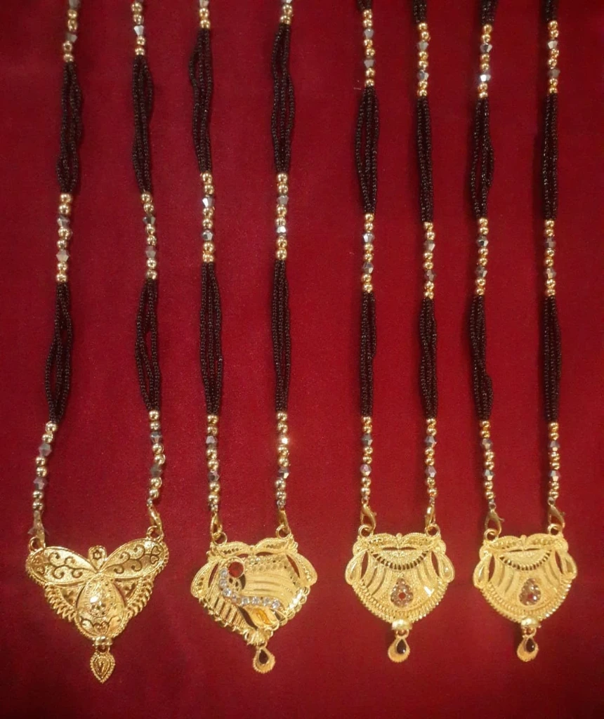 WH98-0000380 - Mangal Sutra-Black Beeds with locket