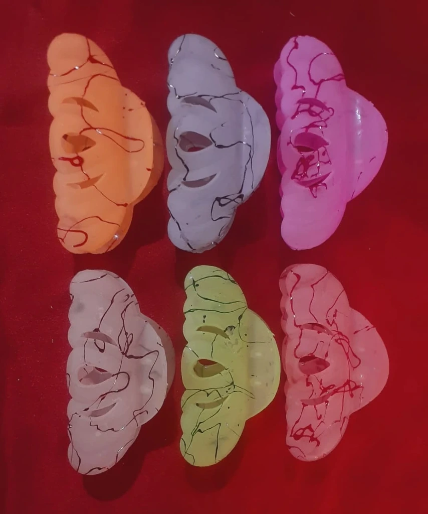 WH179-0000461 - Hair clip