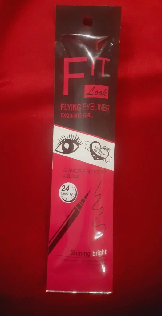 WH202-0000484 - Eyeliner-Fit