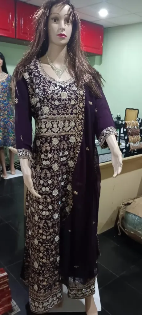 FL-00001043 - Party Wear